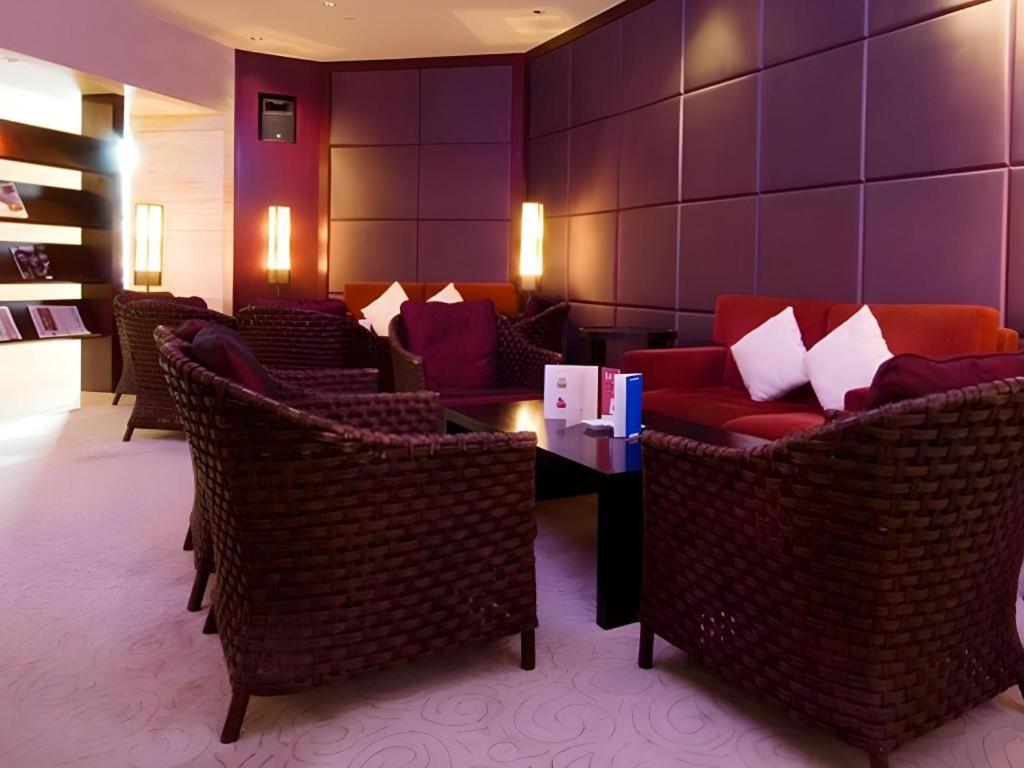 Crowne Plaza Shanghai Pudong By Ihg Exterior photo